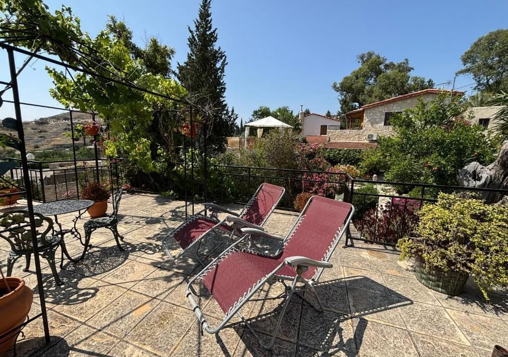 Photo of Patio Balcony in Lemona