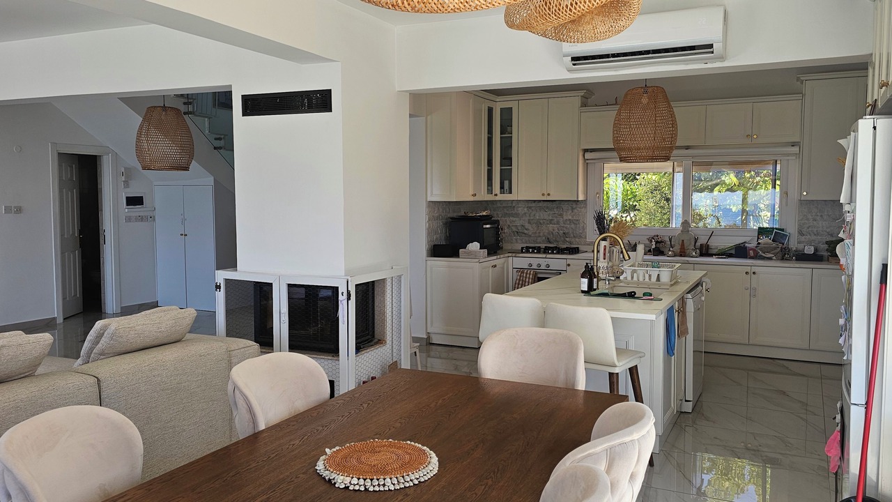 Photo of Kitchen in Kyrenia District