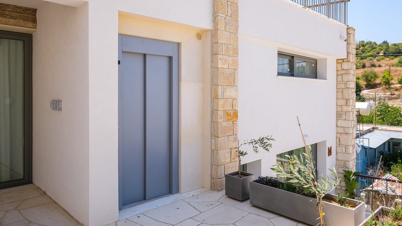 Photo of Outdoor in Kritou Tera