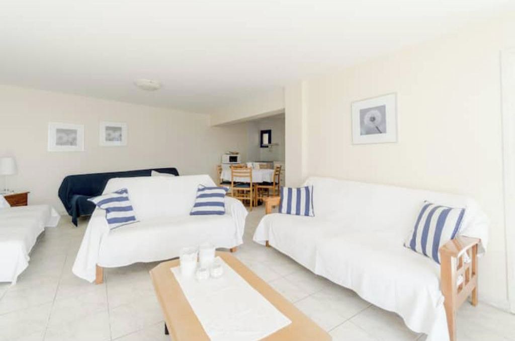 Photo of Livingroom in Latchi