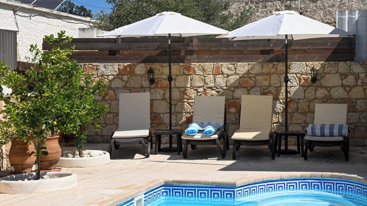 Photo of Outdoor in Lysos