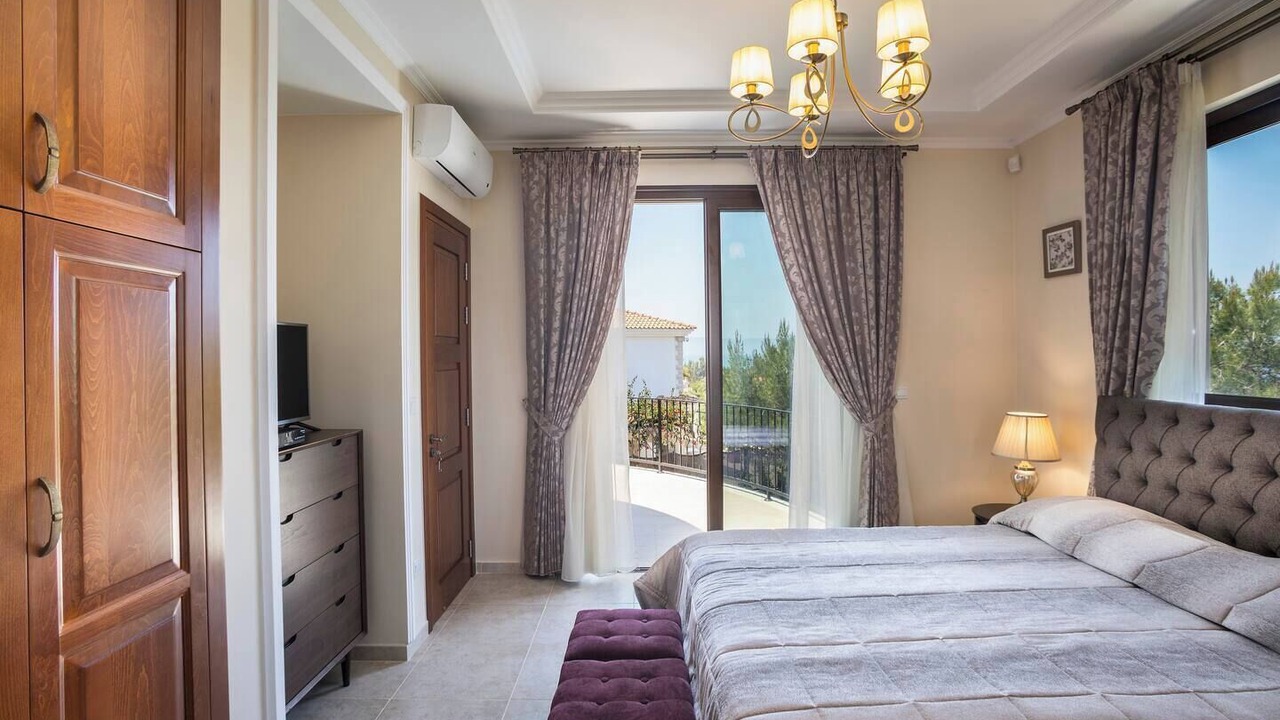 Photo of Bedroom in Argaka