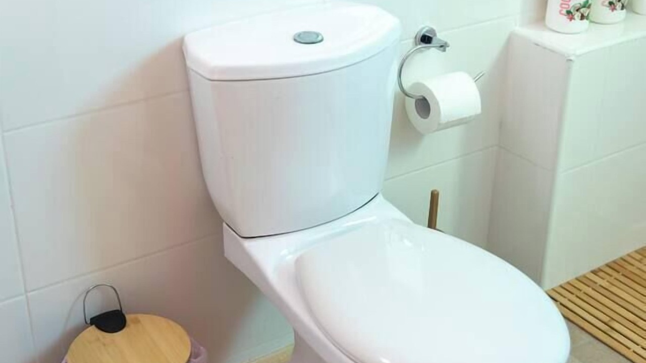 Photo of Bathroom in Oroklini