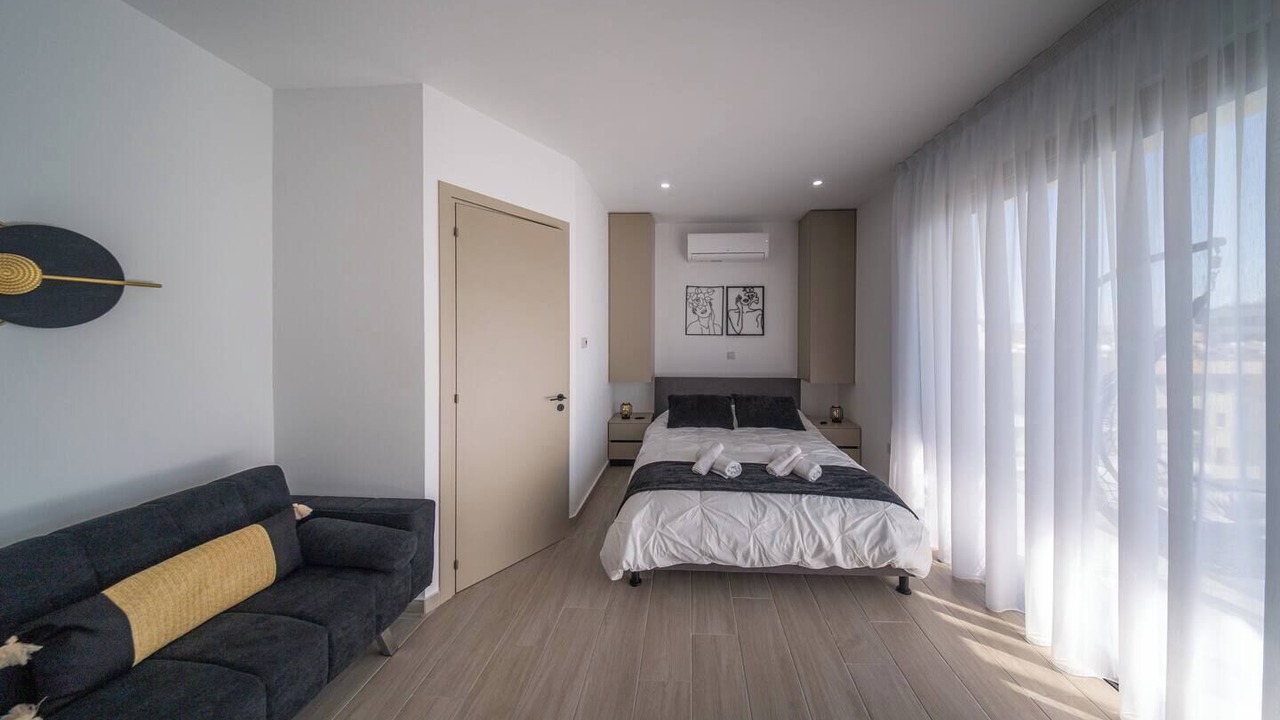 Photo of Bedroom in Larnaca City Centre