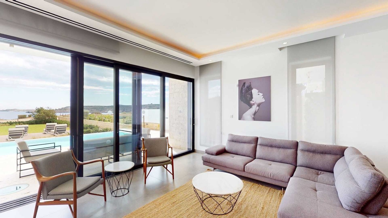Photo of Livingroom in Cape Greko