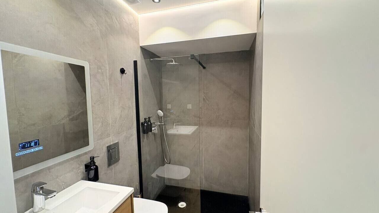 Photo of Bathroom in Historical Center
