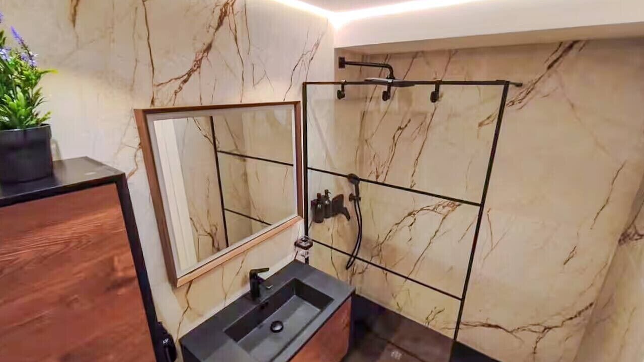 Photo of Bathroom in Historical Center
