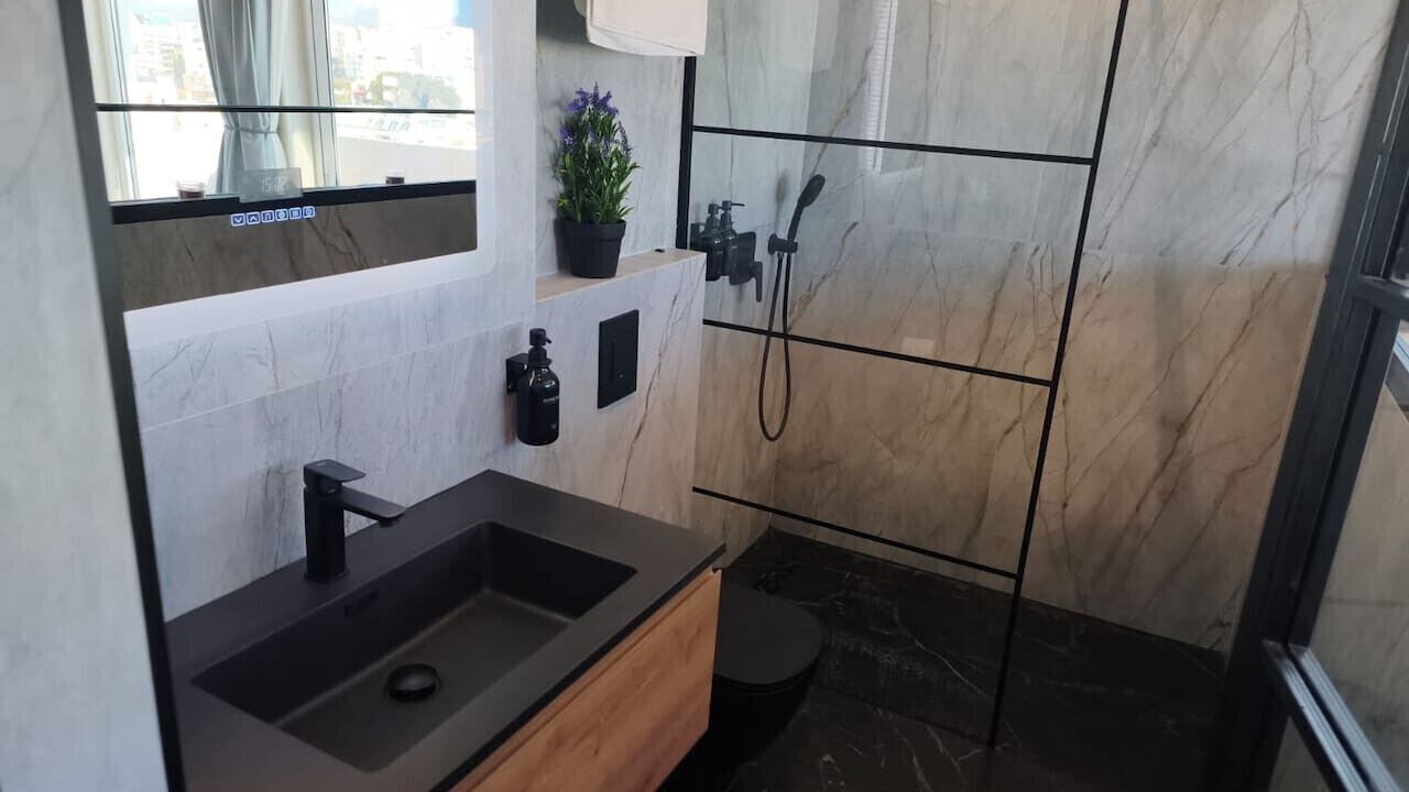 Photo of Bathroom in Historical Center