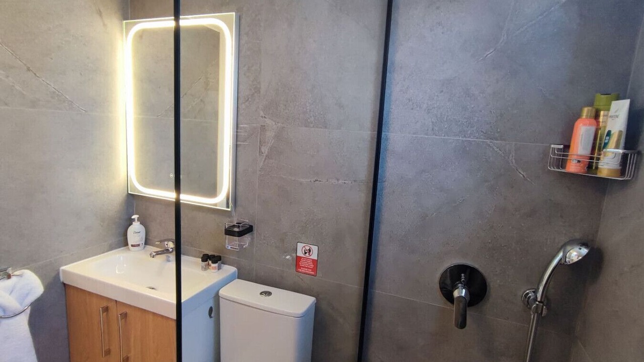 Photo of Bathroom in Neapolis