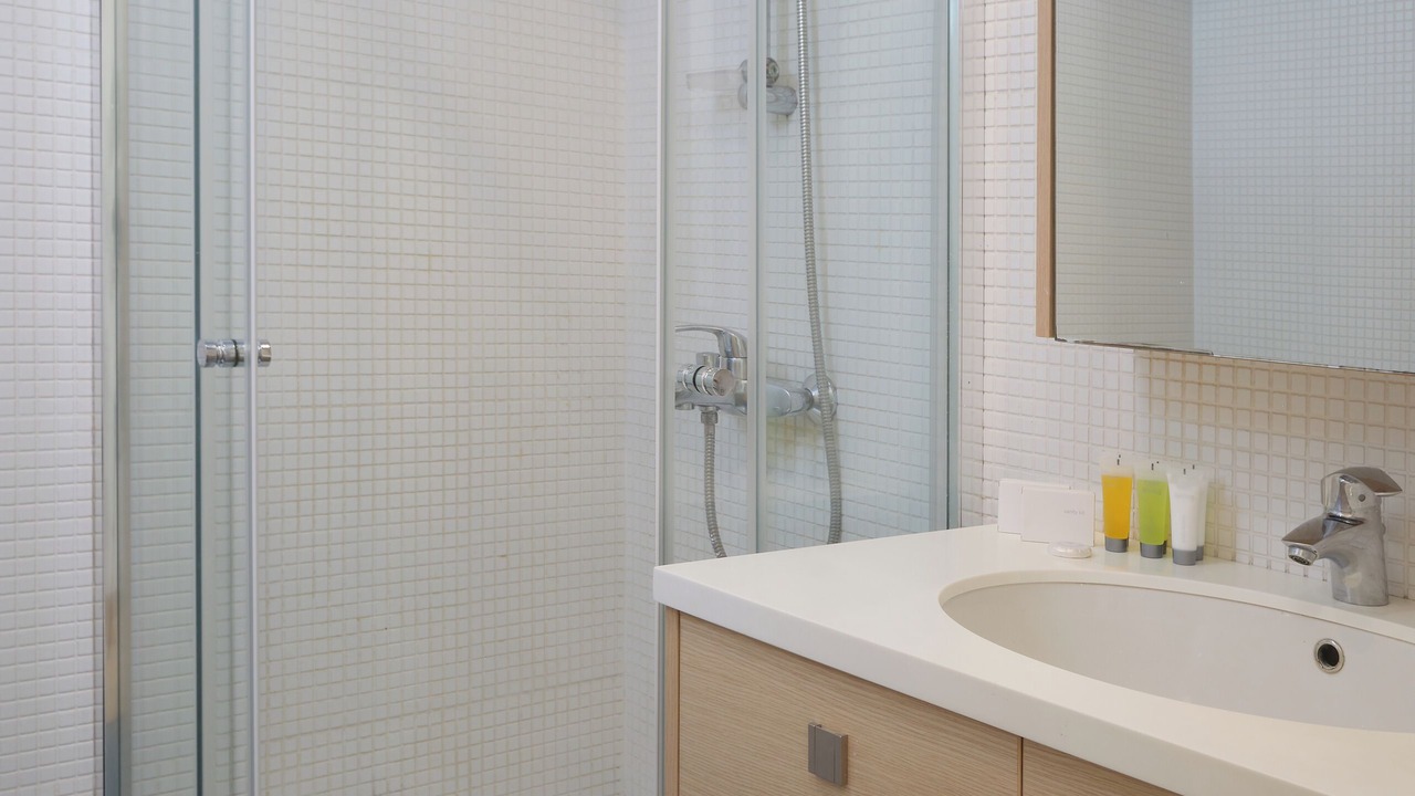 Photo of Bathroom in Acropolis