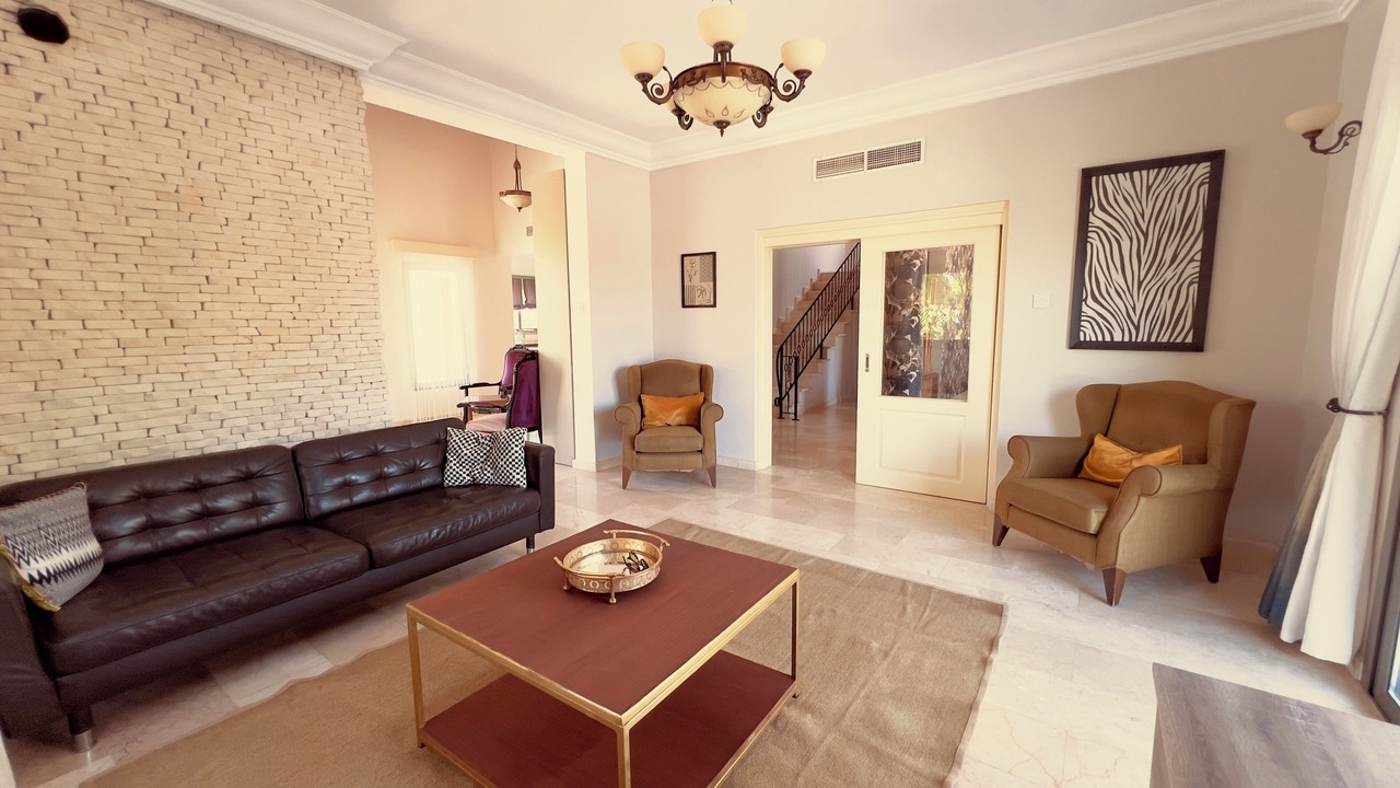 Photo of Livingroom in Karavas