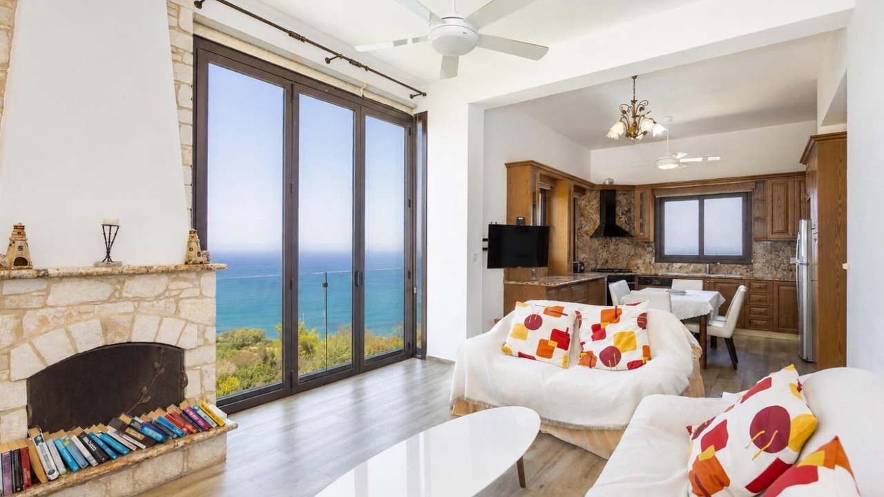 Photo of Livingroom in Pachyammos