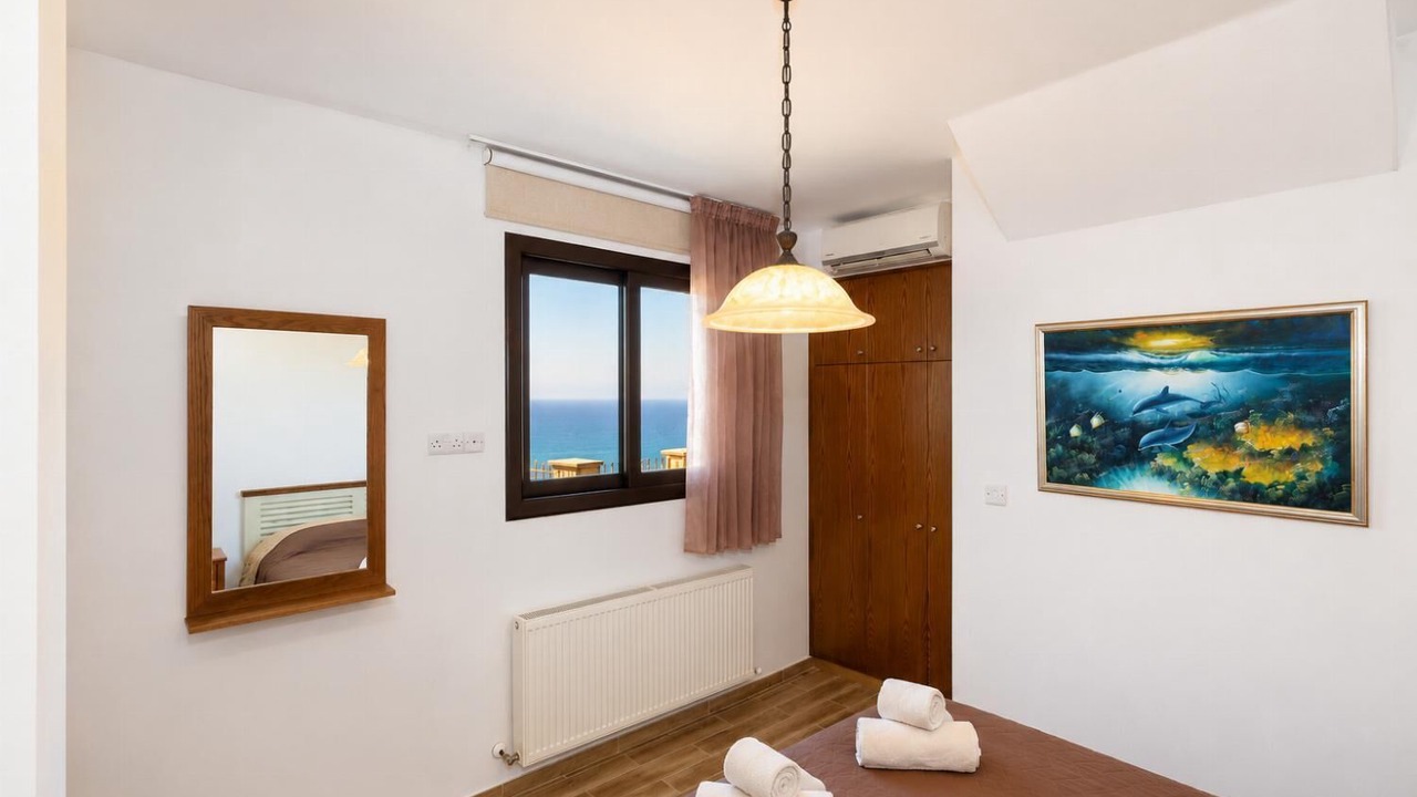 Photo of Bedroom in Pachyammos
