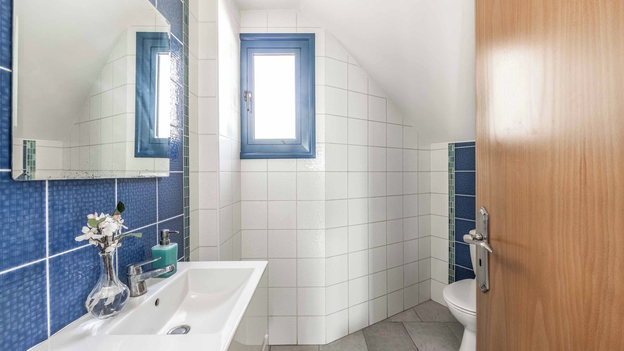 Photo of Bathroom in Agios Georgios Pegeias