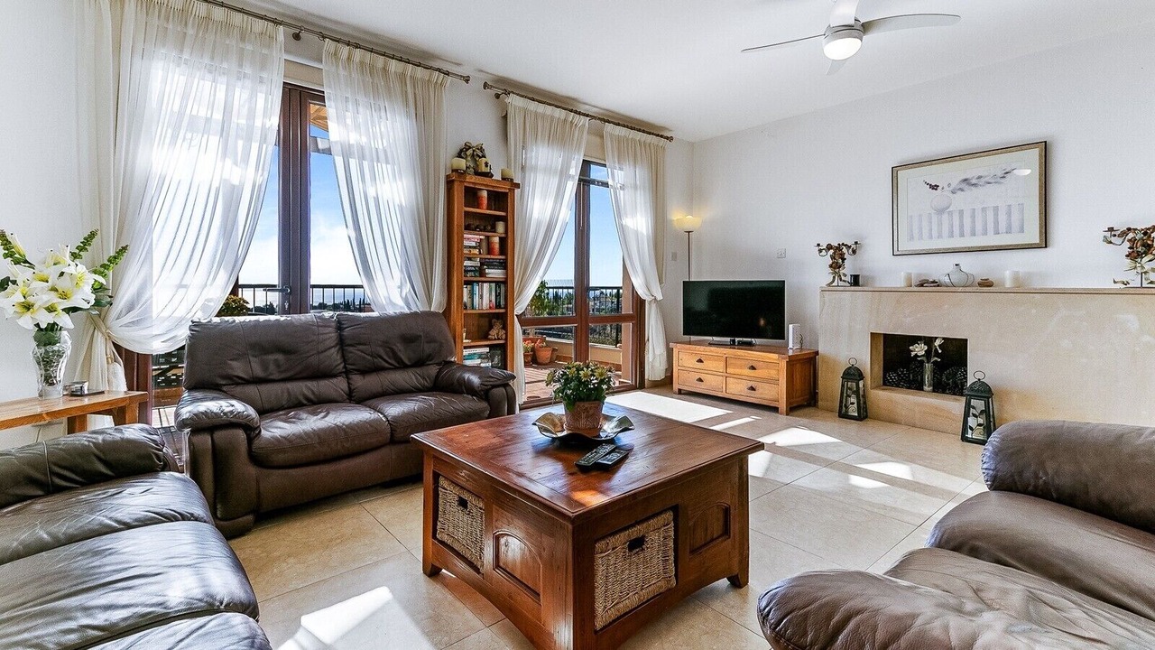 Photo of Livingroom in Aphrodite Hills