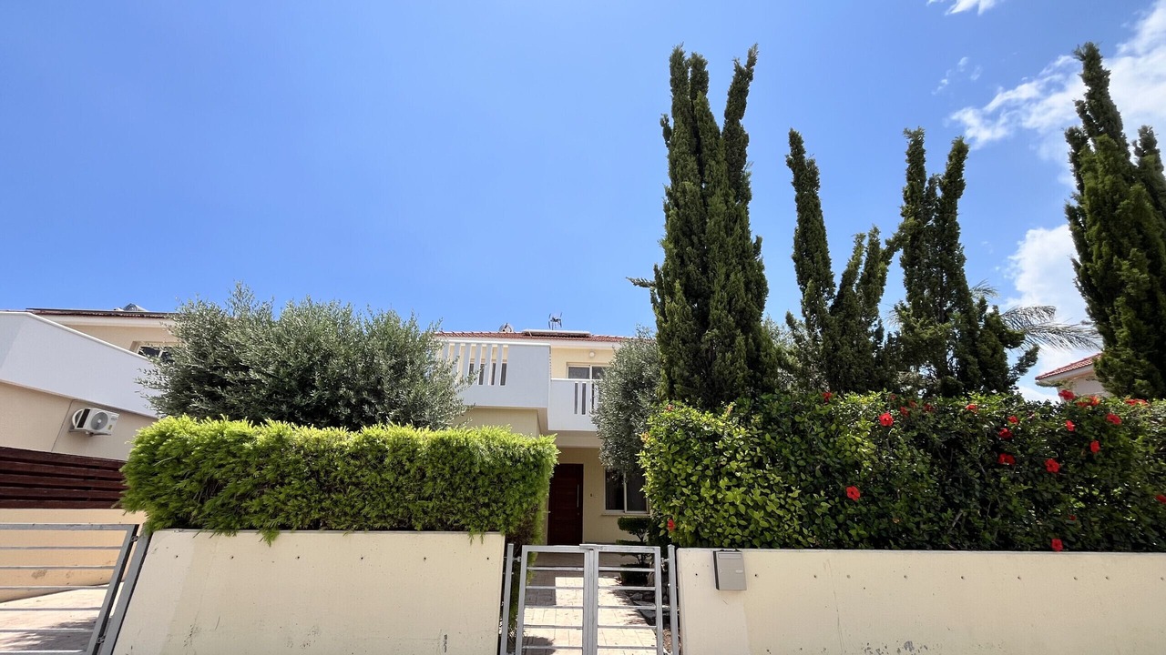 Photo of Outdoor in Pervolia