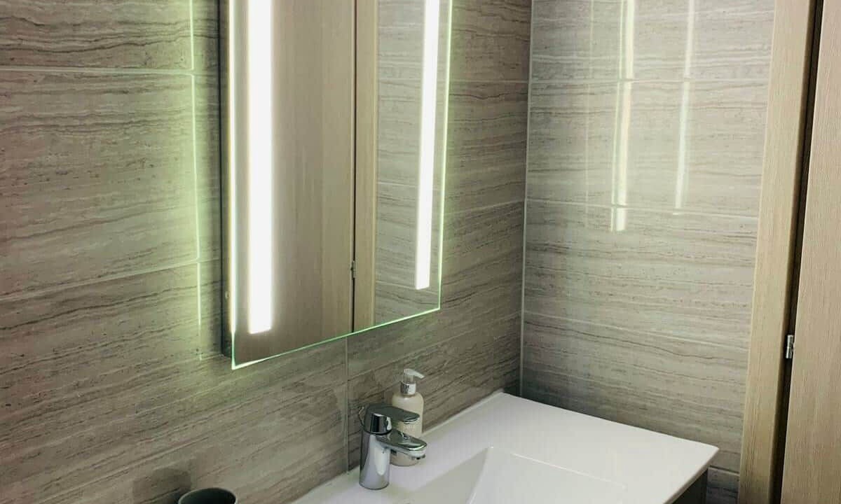 Photo of Bathroom in Neapolis