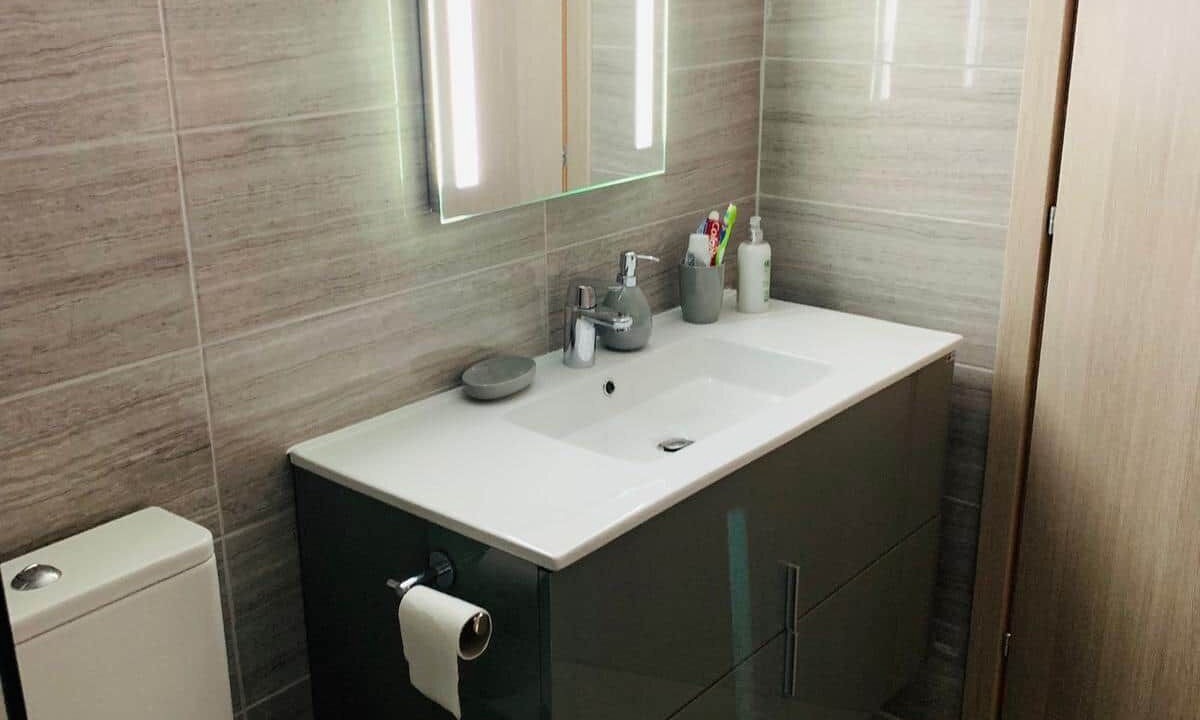 Photo of Bathroom in Neapolis