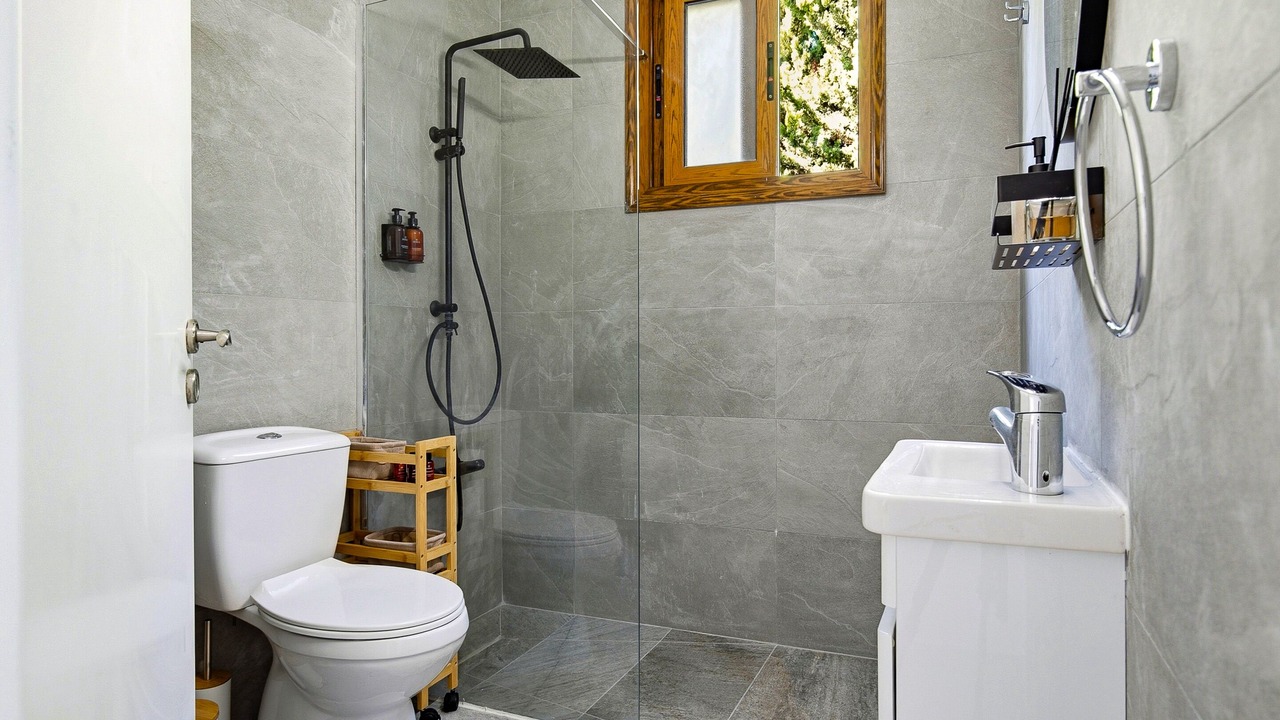 Photo of Bathroom in Universal