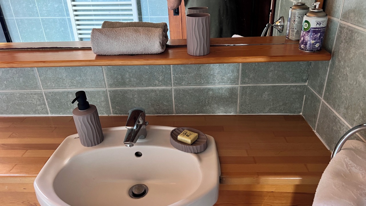 Photo of Bathroom in Vasa Koilaniou