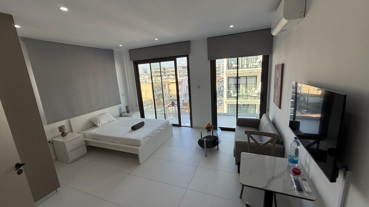 Photo of Bedroom in Larnaca City Centre