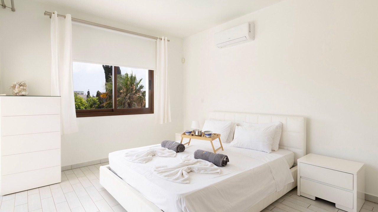Photo of Bedroom in Cape Greko