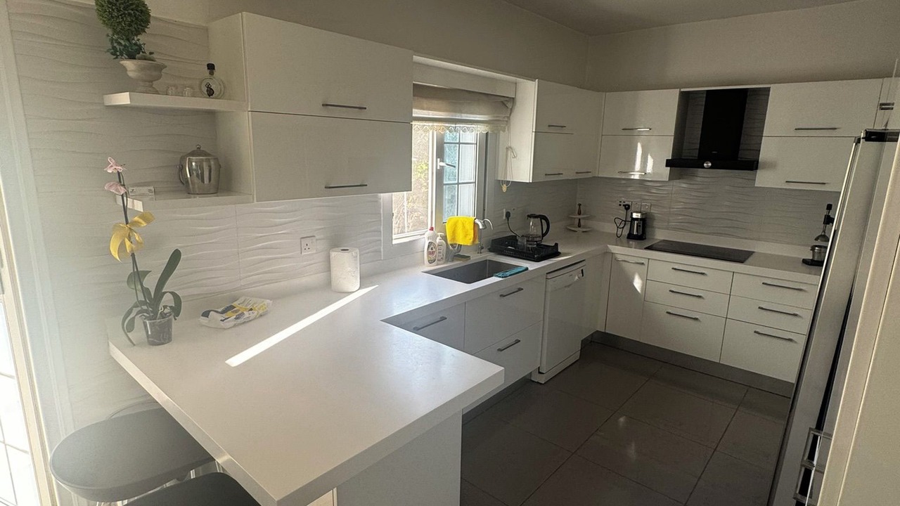 Photo of Kitchen in Kyrenia