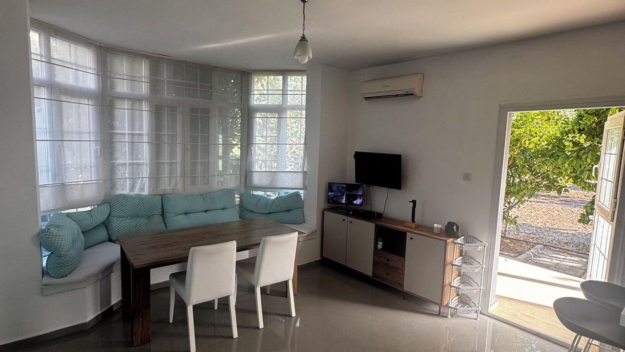 Photo of Livingroom in Kyrenia