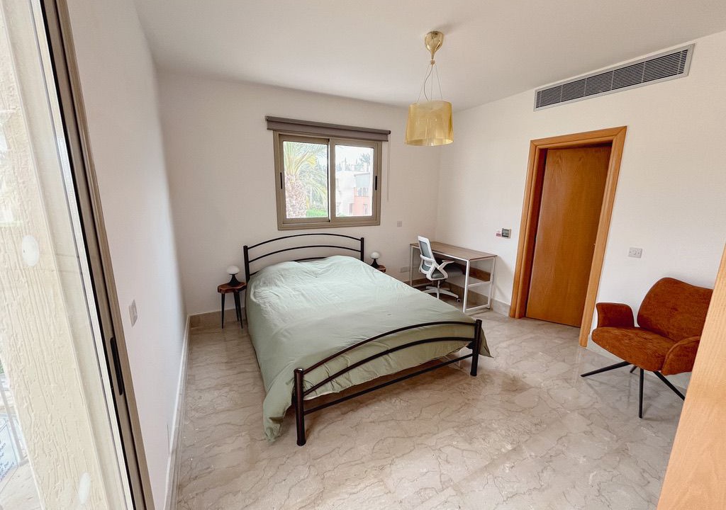 Photo of Bedroom in Polis