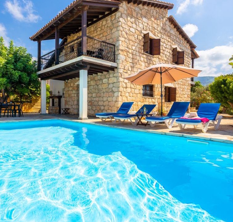 Photo of Outdoor in Pomos