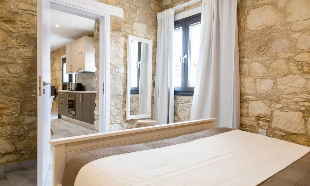 Photo of Bedroom in Armou