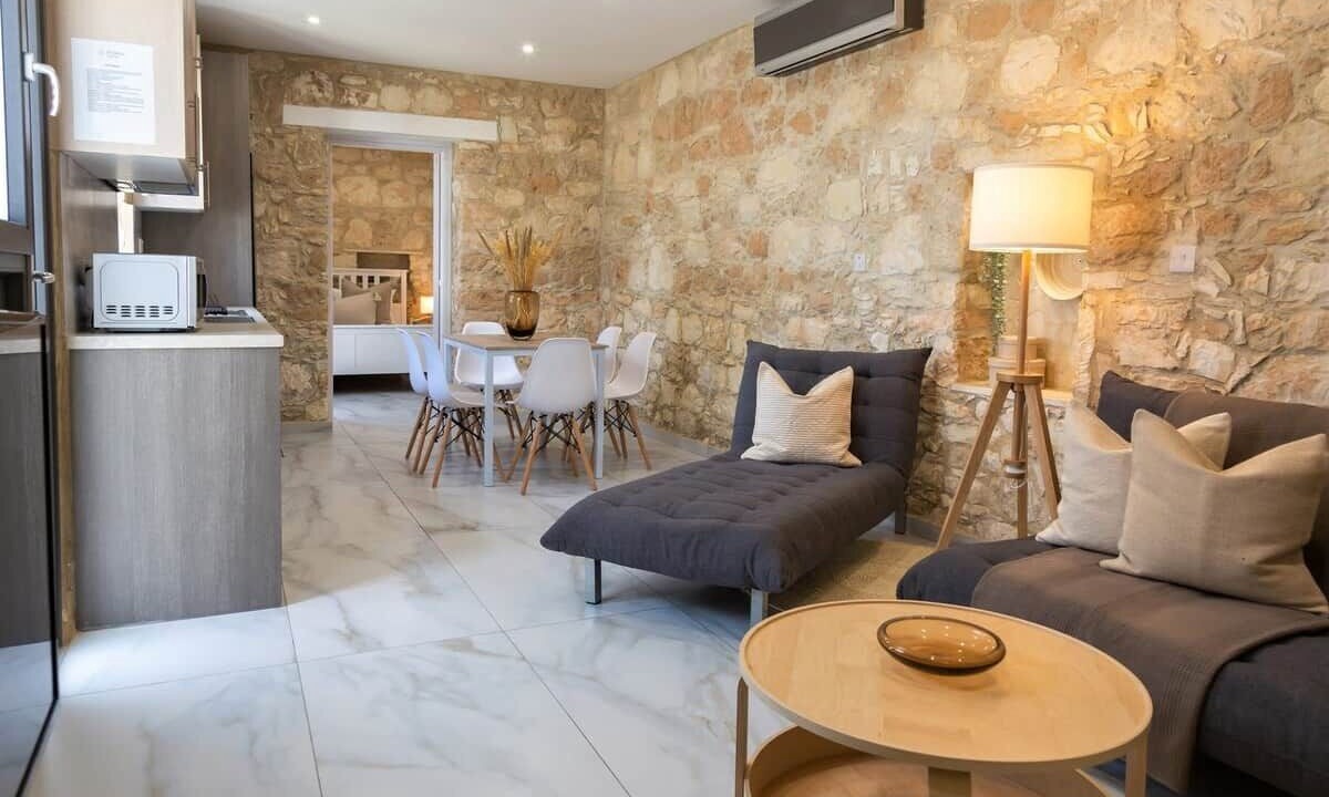 Photo of Livingroom in Armou