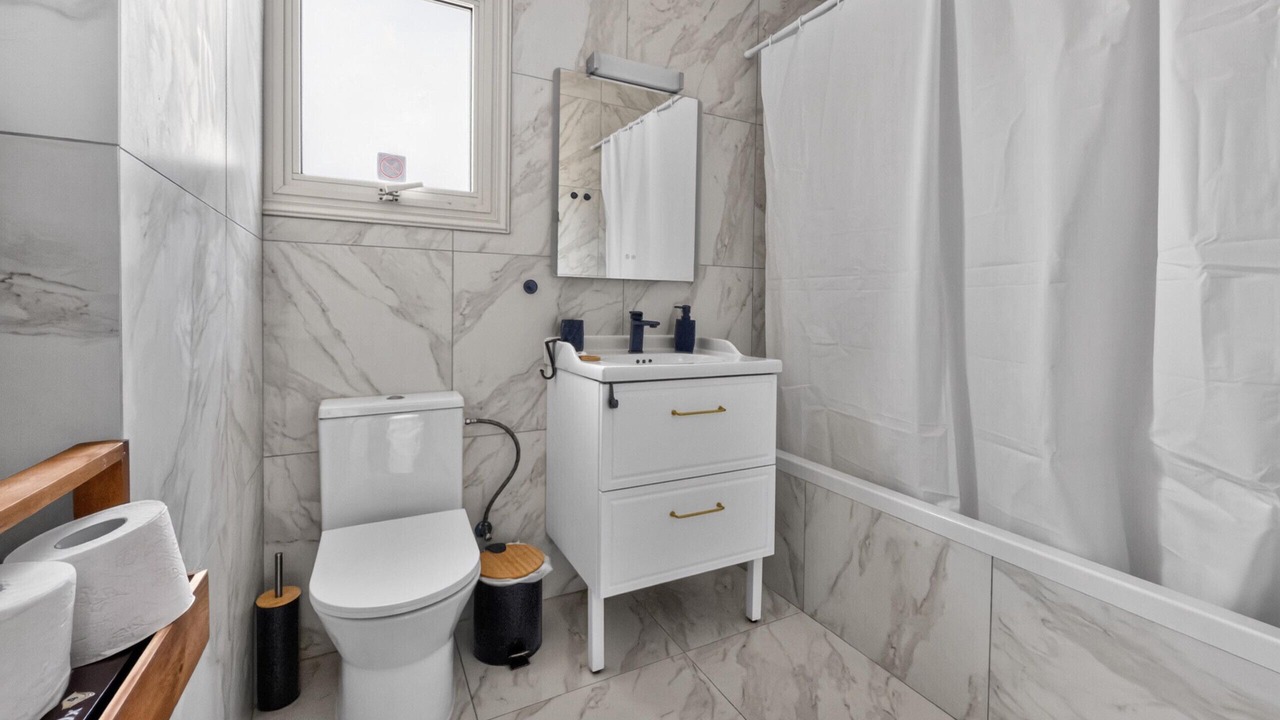 Photo of Bathroom in Cape Greko