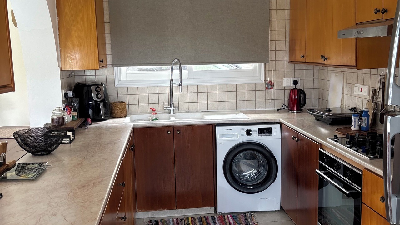 Photo of Kitchen in Emba