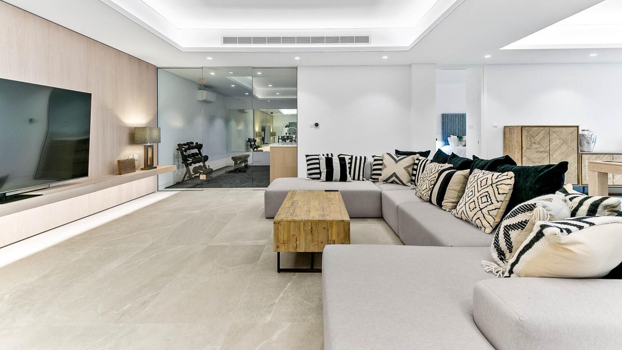 Photo of Livingroom in Aphrodite Hills