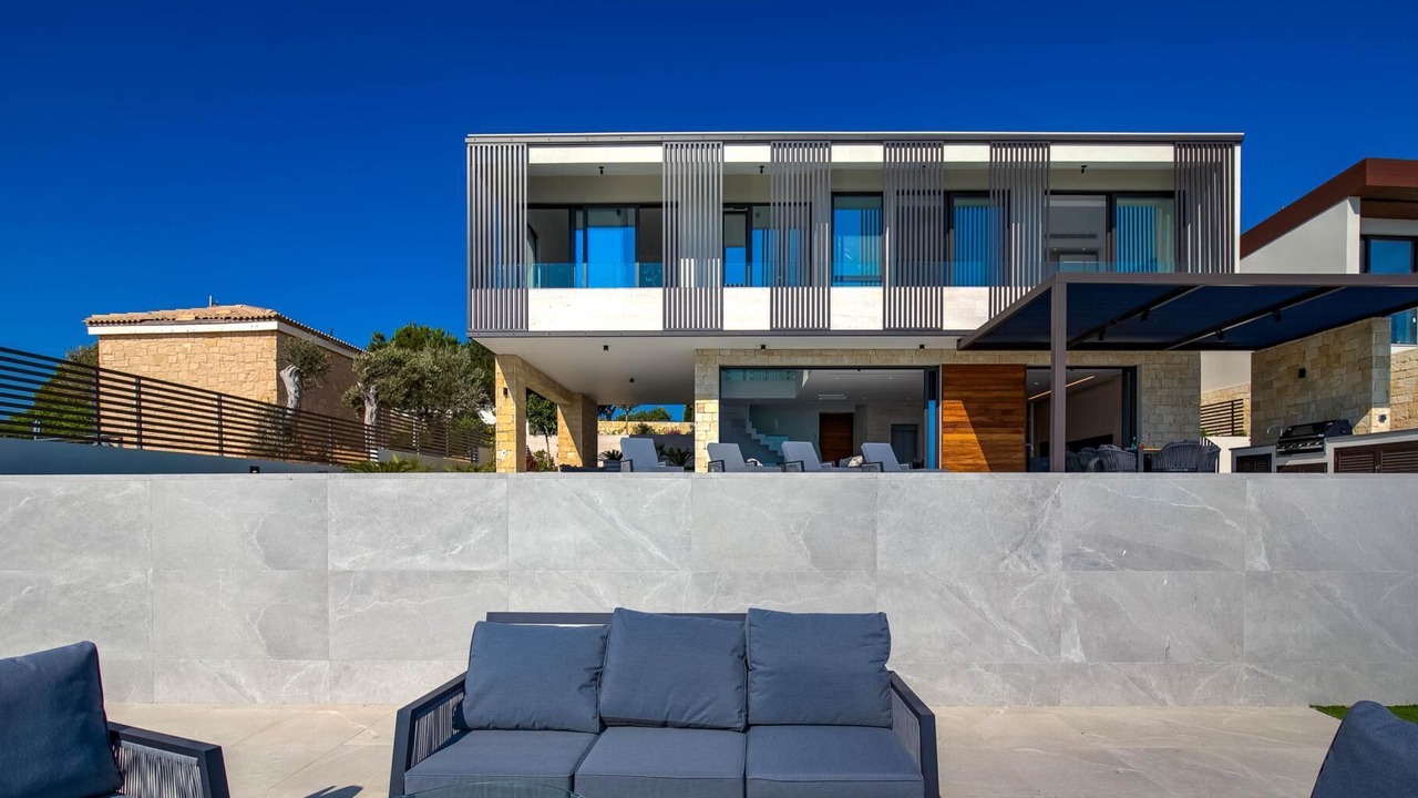 Photo of Patio Balcony in Aphrodite Hills