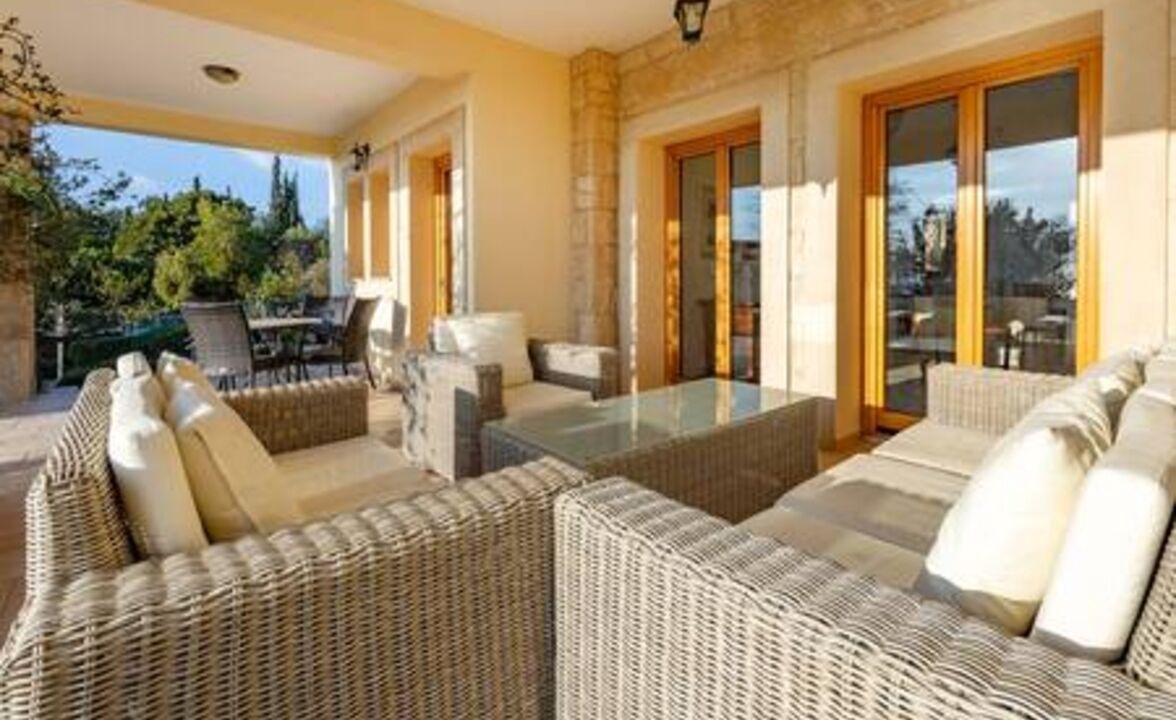 Photo of Livingroom in Aphrodite Hills