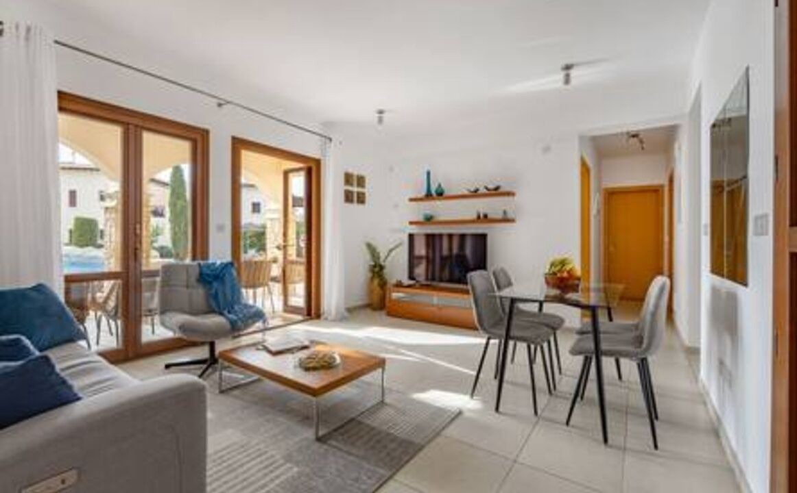 Photo of Livingroom in Aphrodite Hills
