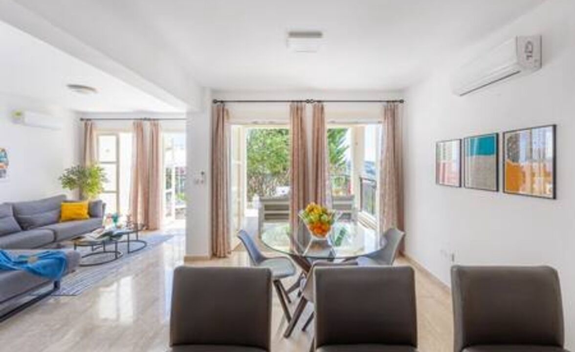 Photo of Bedroom in Aphrodite Hills