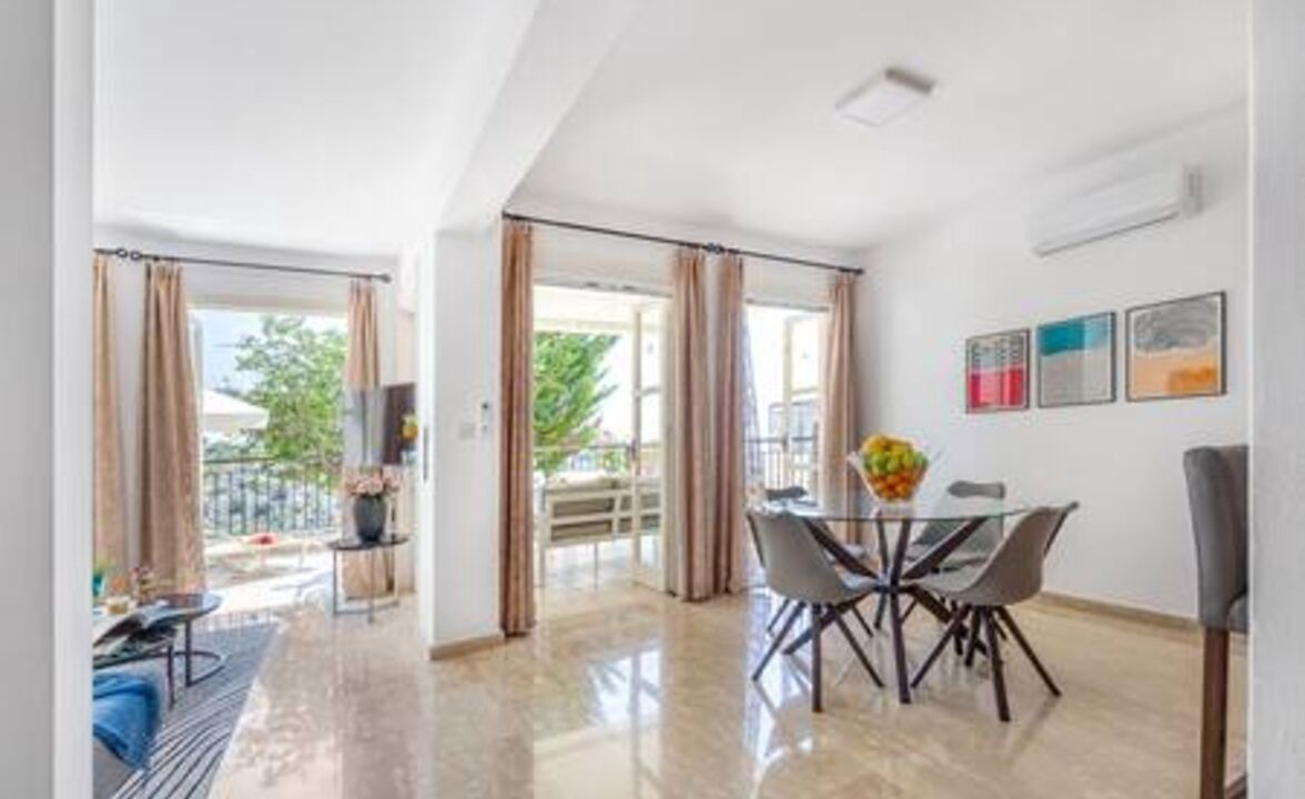 Photo of Livingroom in Aphrodite Hills