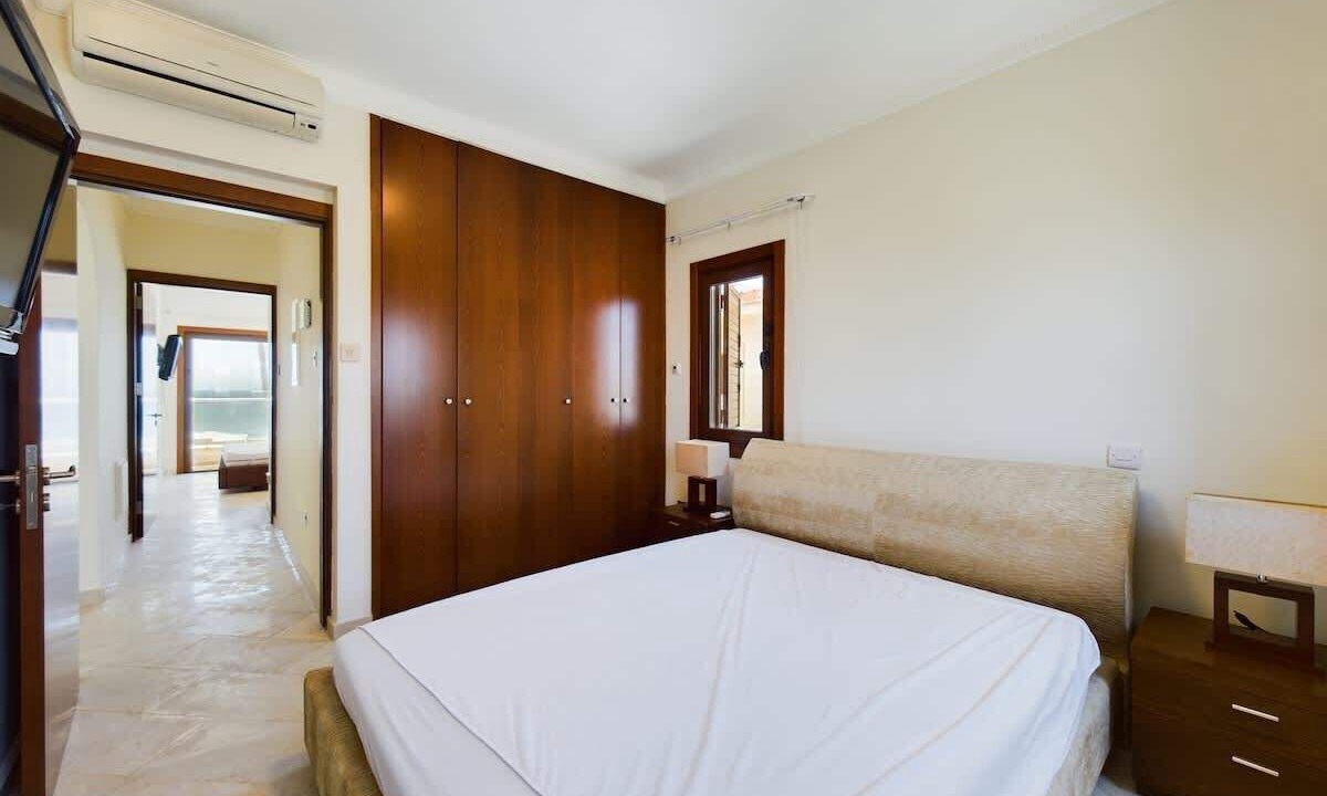 Photo of Bedroom in Pervolia