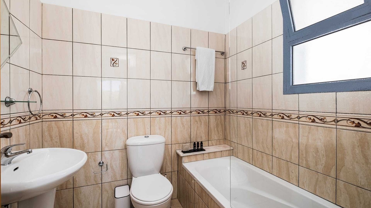 Photo of Bathroom in Universal