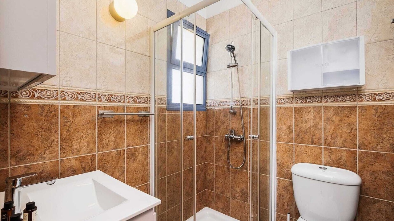 Photo of Bathroom in Universal