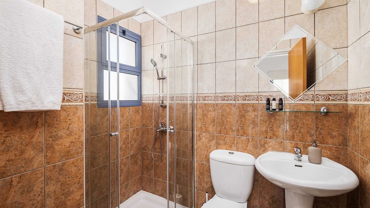 Photo of Bathroom in Universal