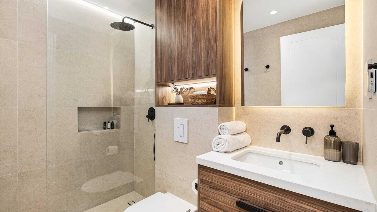 Photo of Bathroom in Universal