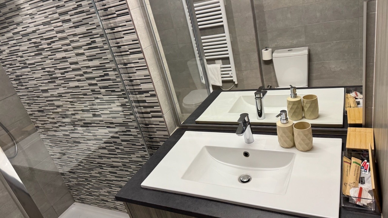 Photo of Bathroom in Acropolis