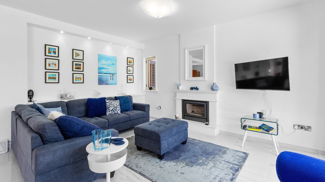 Photo of Livingroom in Latchi
