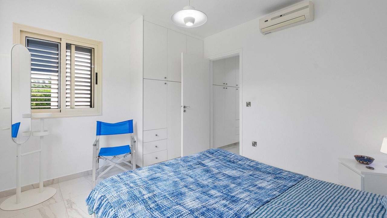 Photo of Bedroom in Latchi