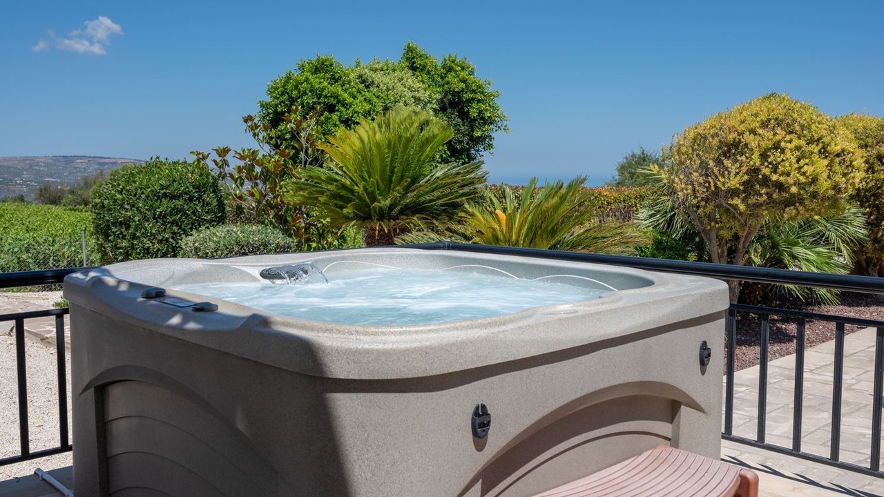 Photo of Outdoor in Pano Arodhes