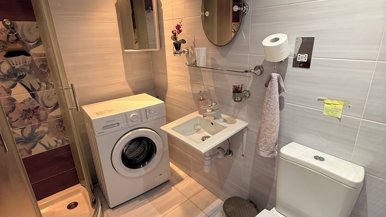 Photo of Bathroom in Melanos